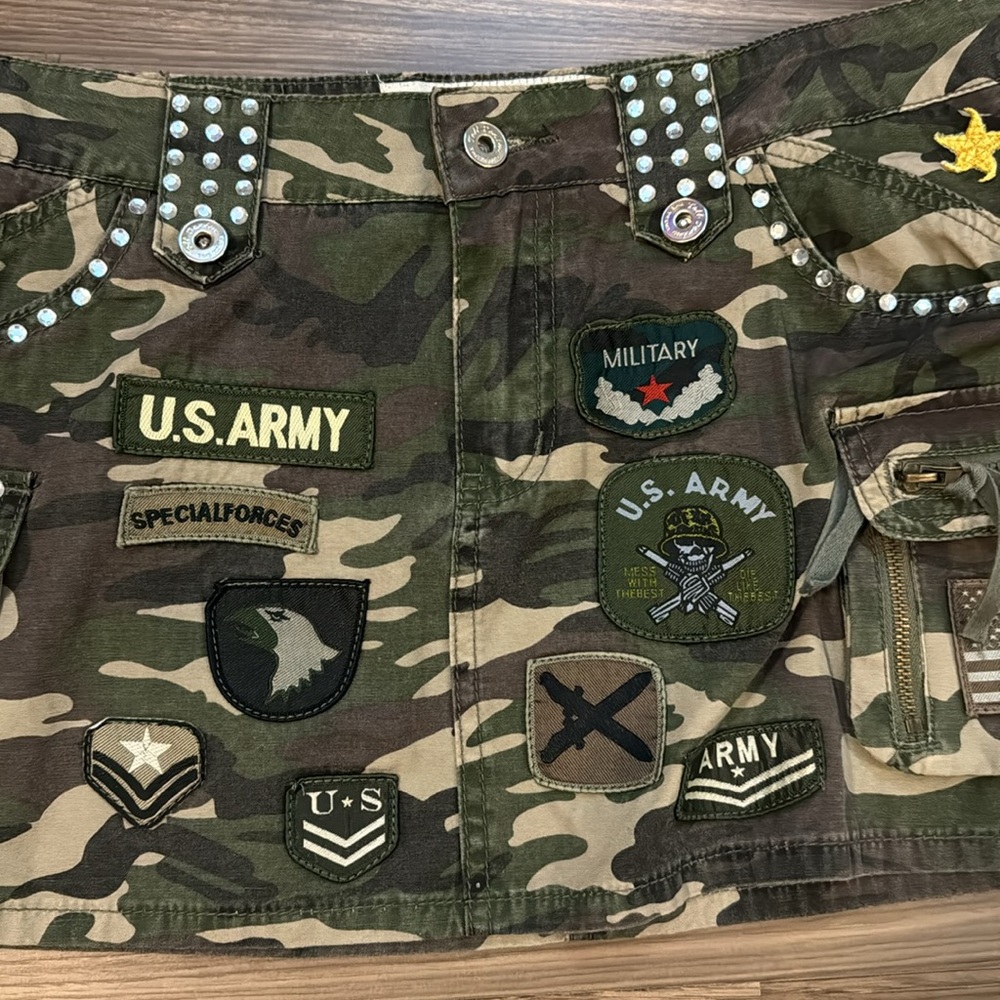 Tell Premium Surplus Camo Swarovski Crystal Patches 5 Pockets Zip Mini Skirt L - Picture 4 of 15